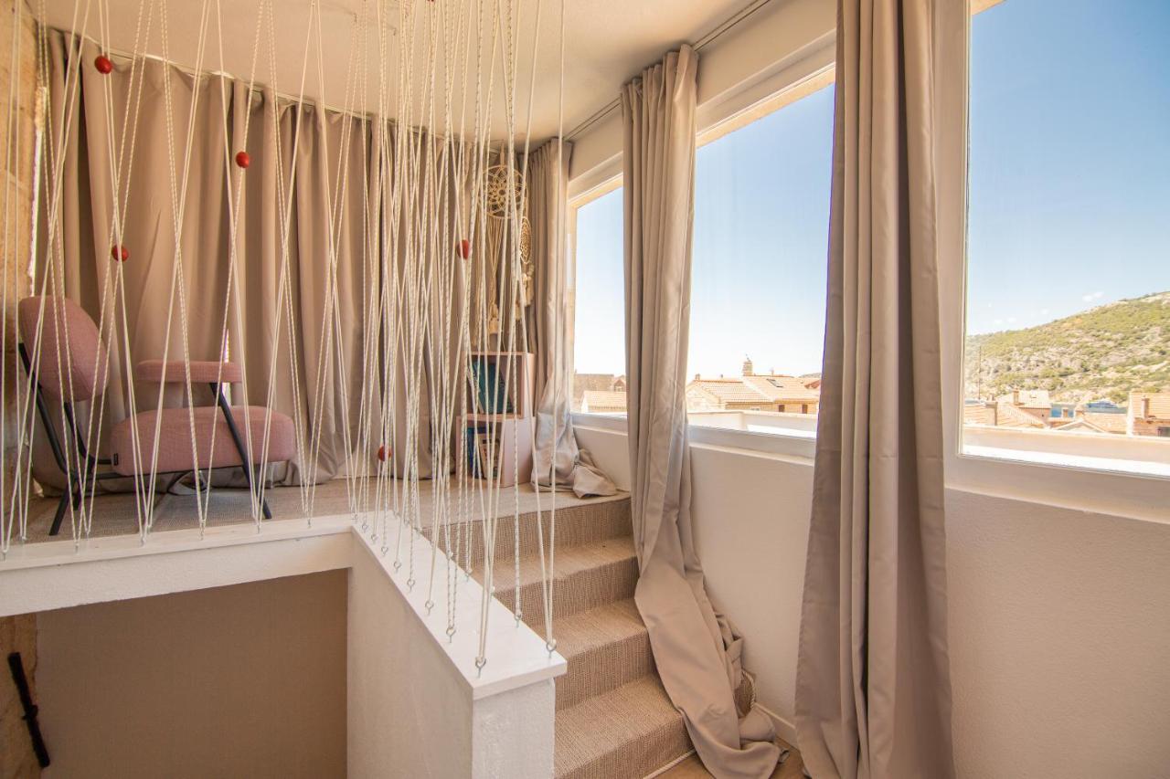 Apartments Mali Raj Комижа Экстерьер фото